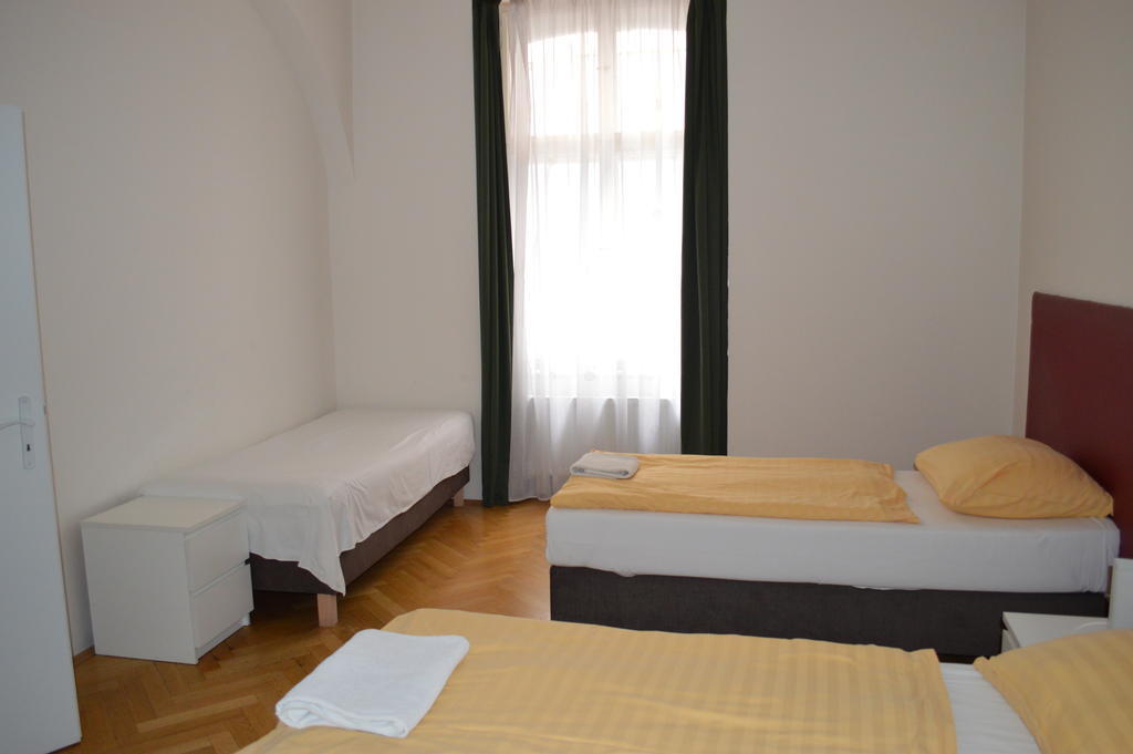 Leo Apartments Old Town Prag Eksteriør billede